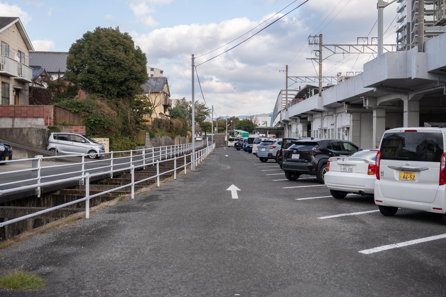 唐津駅西駐車場